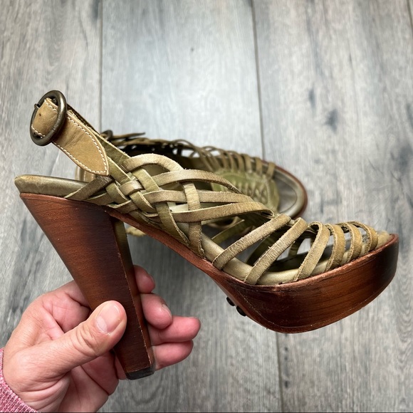 Vintage Frye Joy Huarache platform ๐ก ๐ - Picture 2 of 13